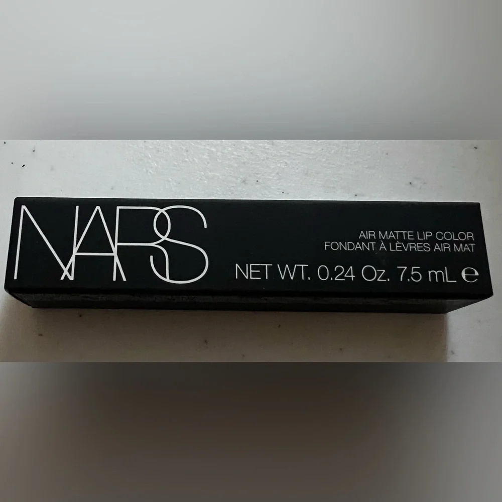 NARS air matte